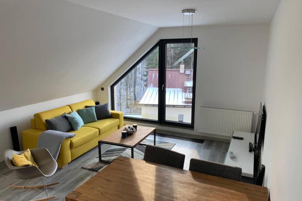 Apartman Peklo 브르흘라비 외부 사진