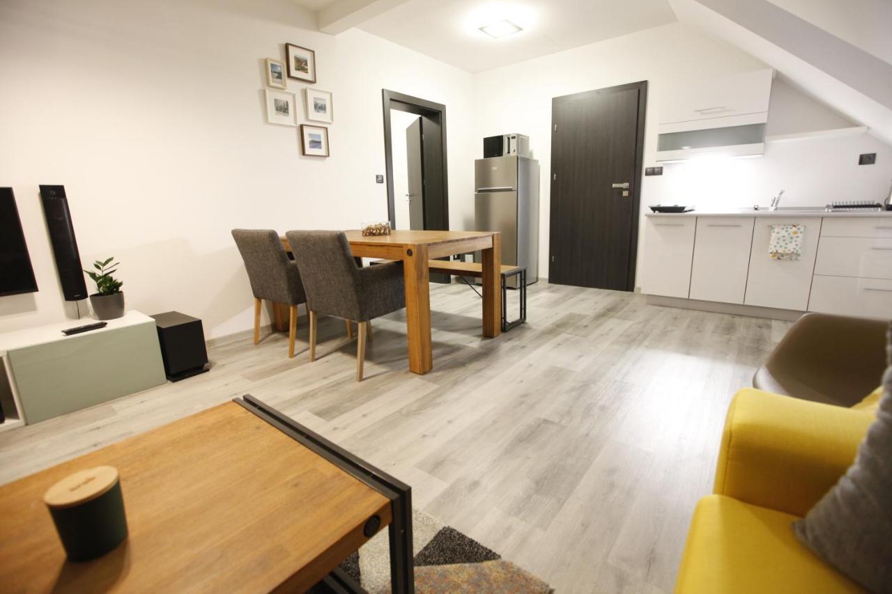 Apartman Peklo 브르흘라비 외부 사진